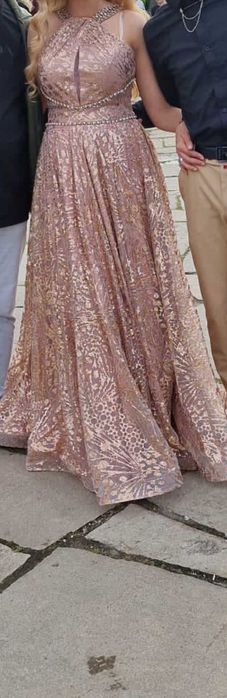 Официална рокля за всякакви тържества