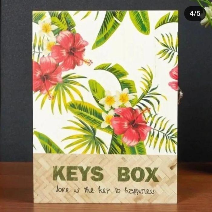 Ключница в наличии.