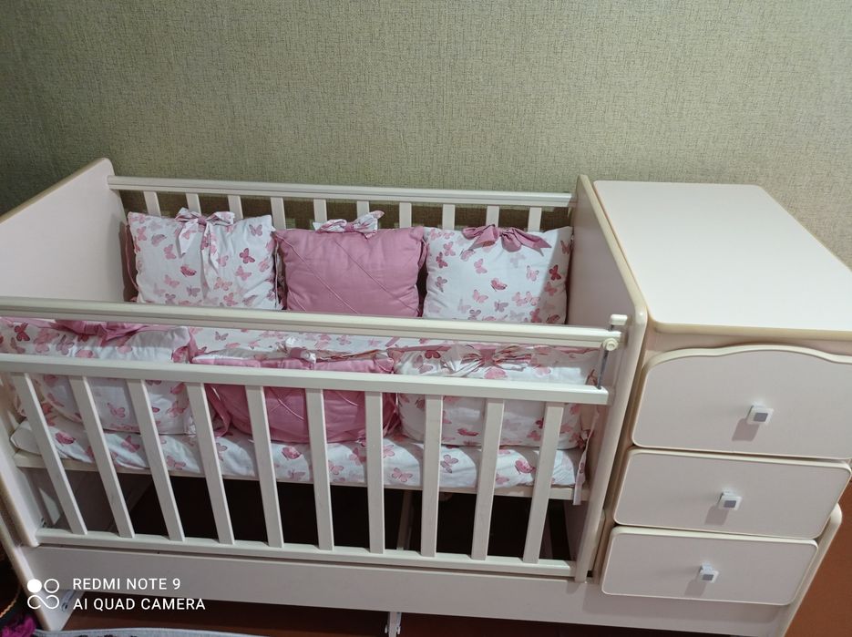 Продам кроватку в хорошем состоянии