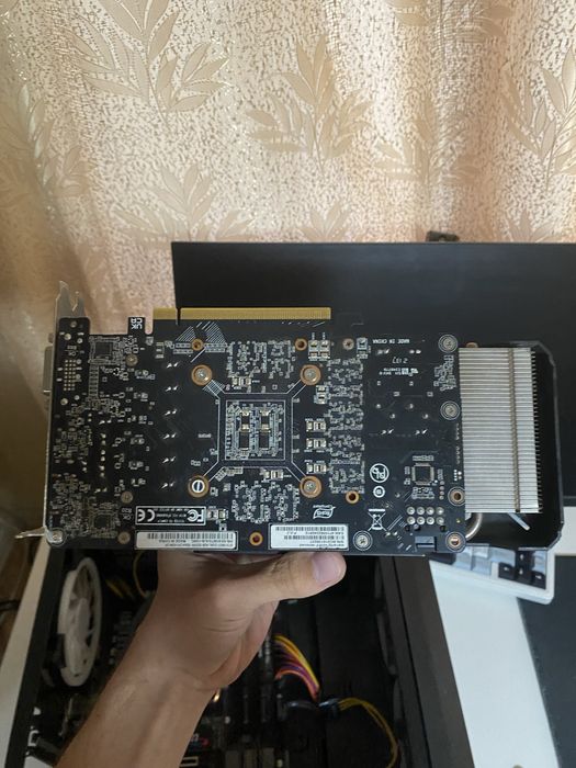 Видеокарта 1660ti