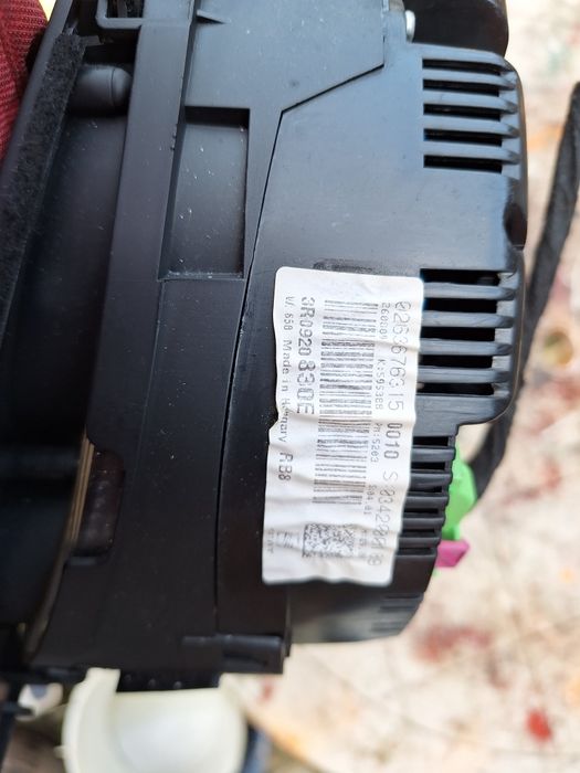 Ceasuri bord Seat Exeo 3R0 920 830