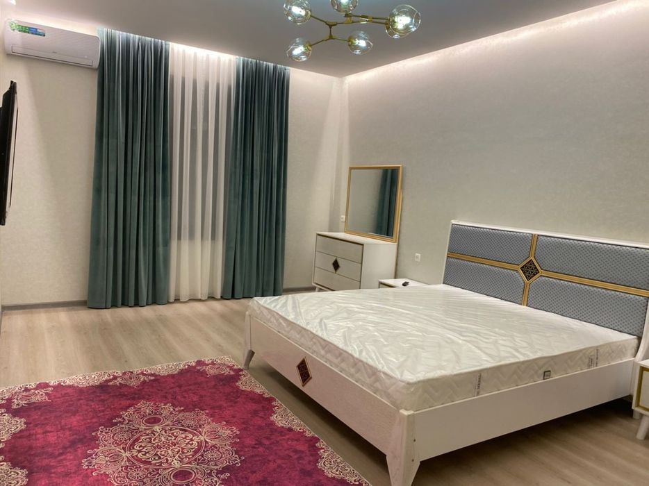 Срочно сдаётся 3 х комнатная люкс квартира