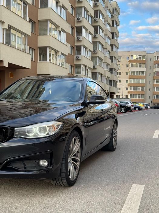 Vând BMW  seria 3 GT