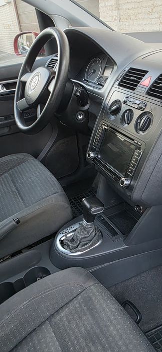 VOLKSWAGEN Touran 2004 — imagine 4