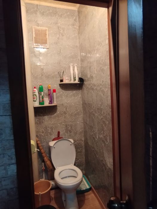 Обменяю квартиру на дом