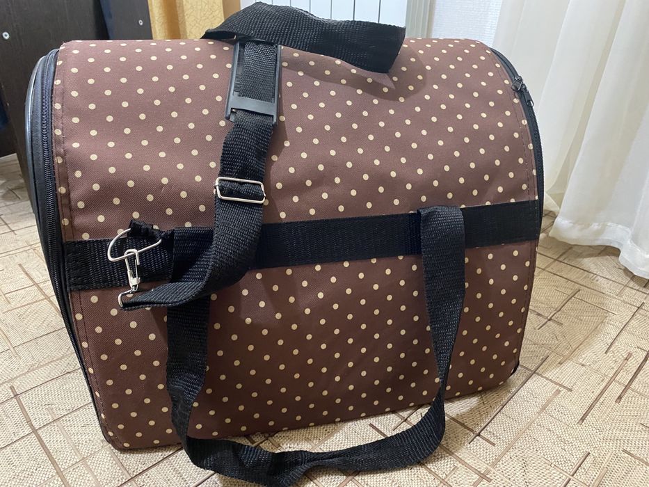 Продам переноску для животных