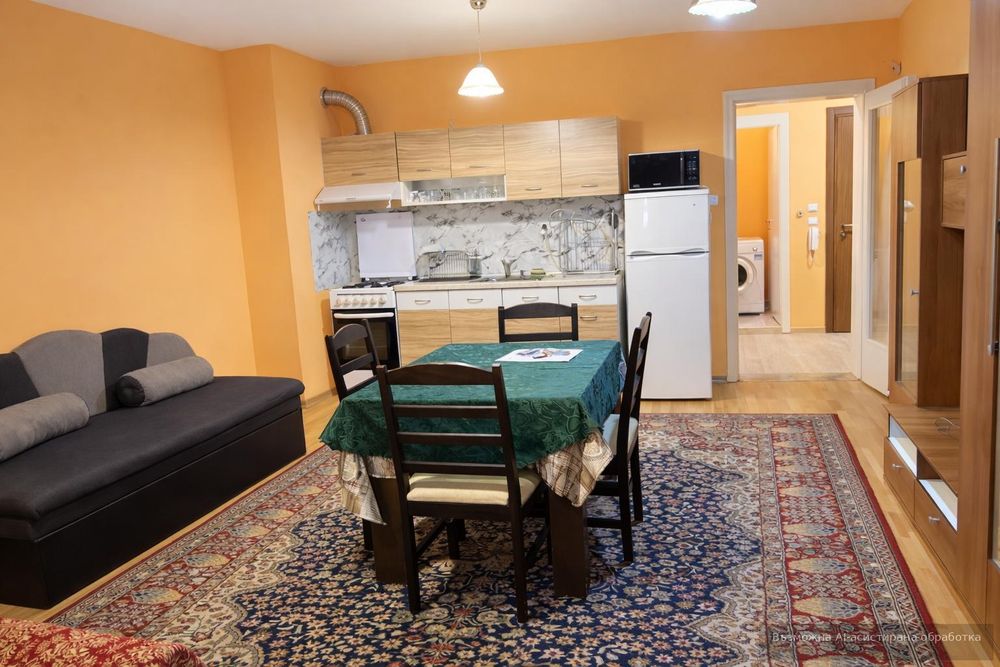 Четиристаен апартамент в ж.к. Стрелбище..