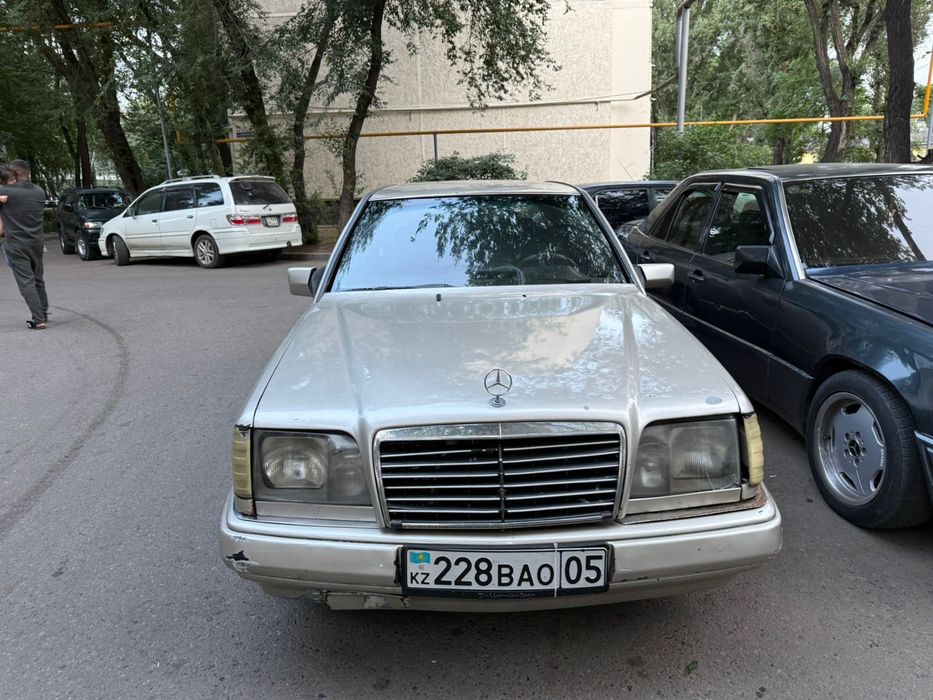 ( Машина на ходу )