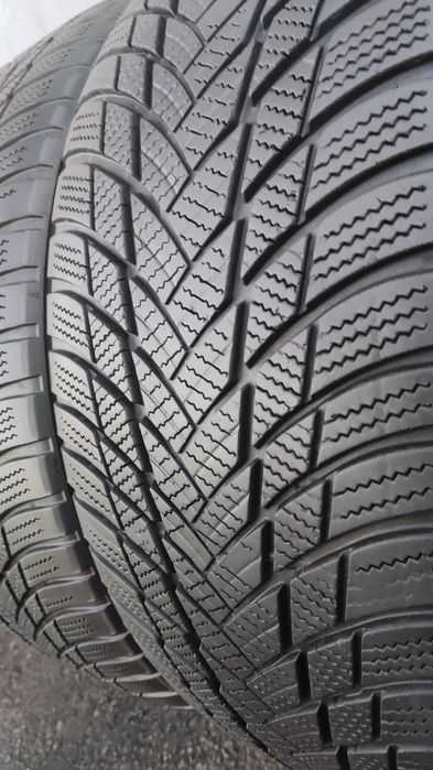 2бр. зимни гуми 245/45/20 Bridgestone Blizzak 
dot22
6.5mm
Добро състо