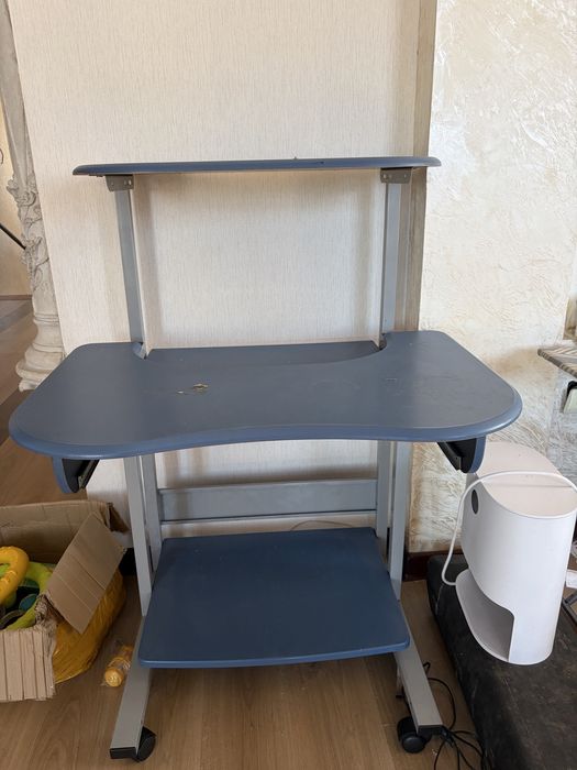 Компютерный стол