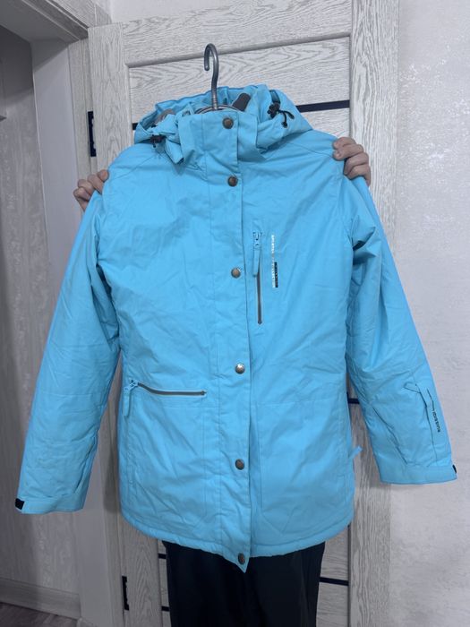 Продам лыжный костюм