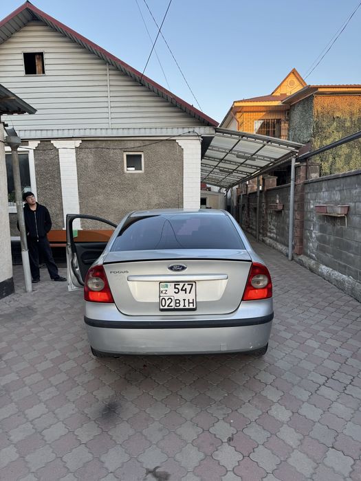 Ford focus 2 2006 г 1.6 автомат