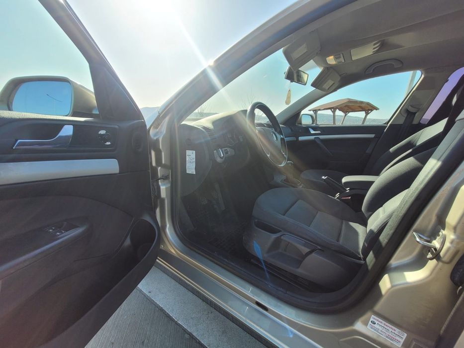 Skoda Octavia 2005, 1.6 benzină, 105 CP