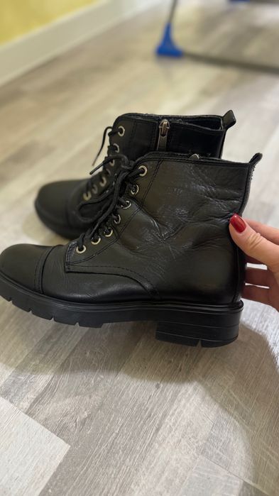 Женские ботинки зимние