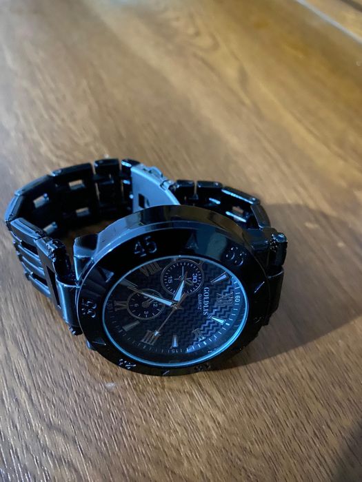 Продам часы