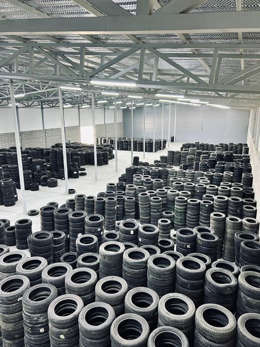 305/35/23 привозной шины