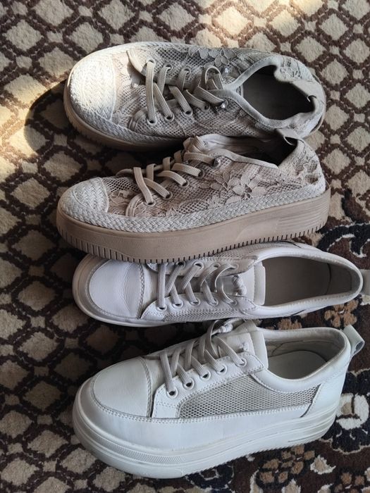 Кроссовки .кеды и туфельки на девочку