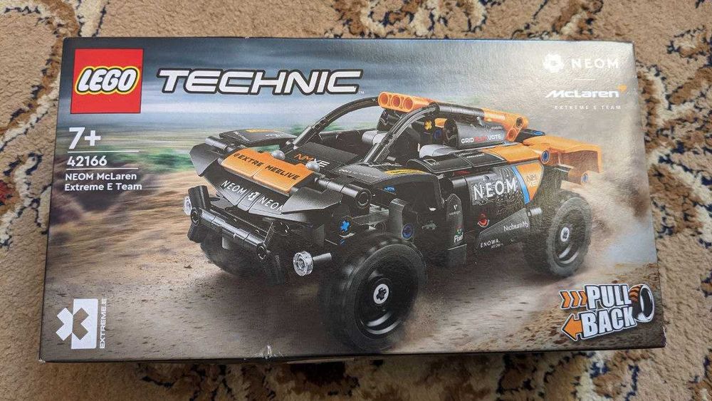 Новый разный Lego Technic 42169