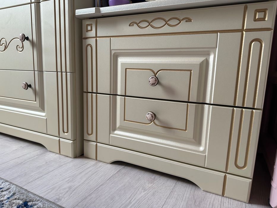 Спальный гарнитур шкаф