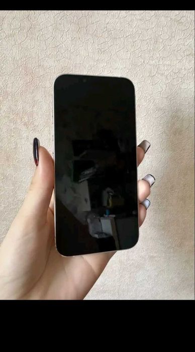 IPhone 13 продаётся, в очень хорошем состоянии
