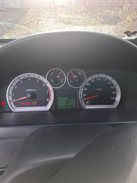 автомобил Nexia 3