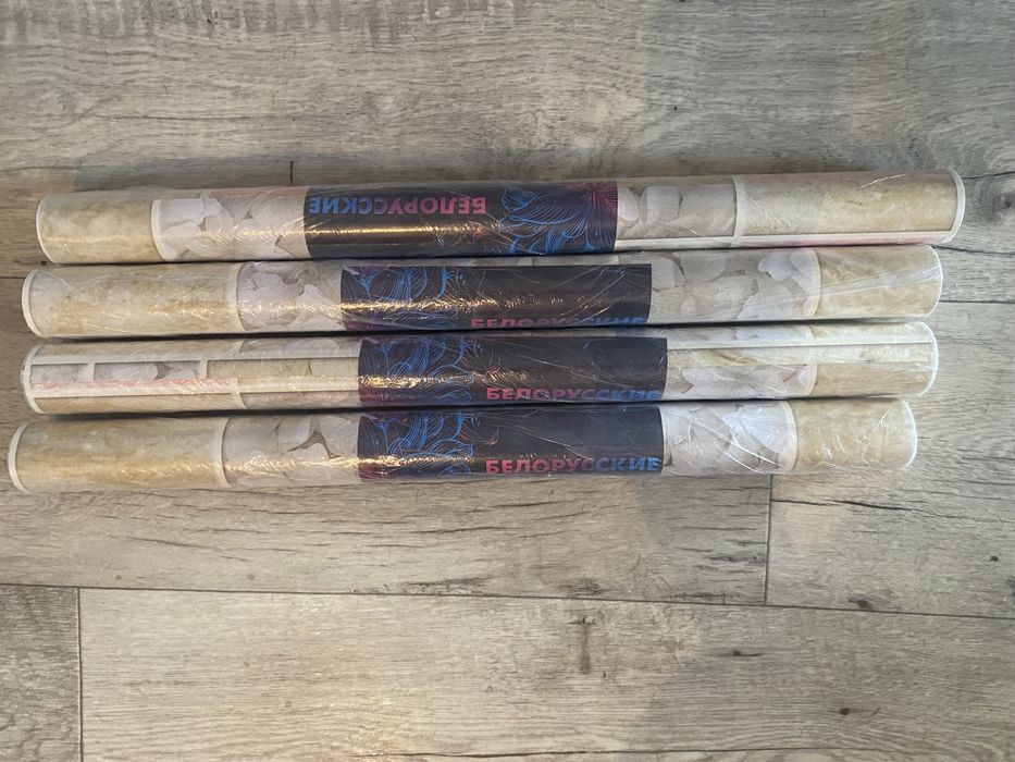 Обои новые Влагостойкие цена за все 5000 торга нет