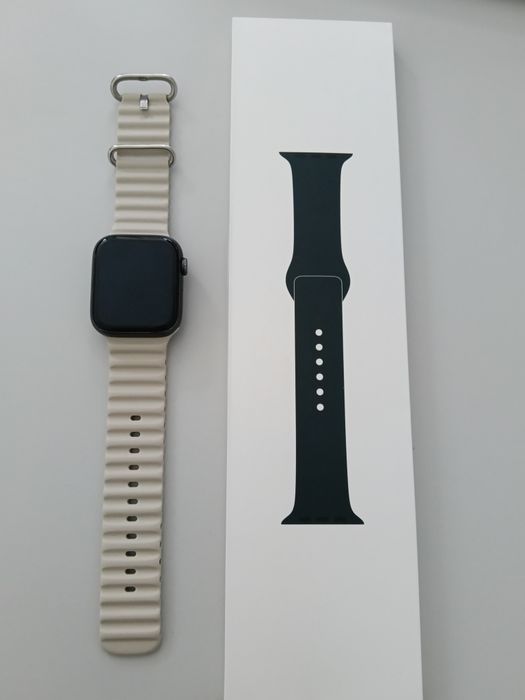Apple Watch SE, GPS, Carcasa Aluminiu