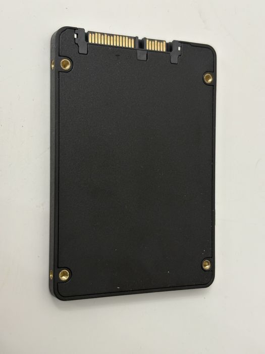 Продаю ssd диск 2.5