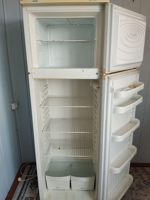 Продаётся холодильник норд