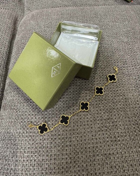 Гривни Van Cleef Hermes