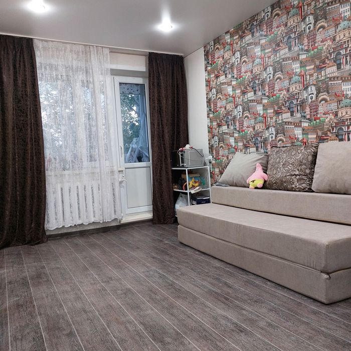 Продам двухкомнатную квартиру