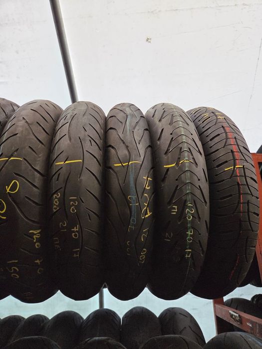 120 70 R17 Dunlop ,Metzeler