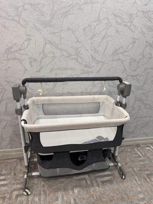 кроватка люлька для новорожденных ,