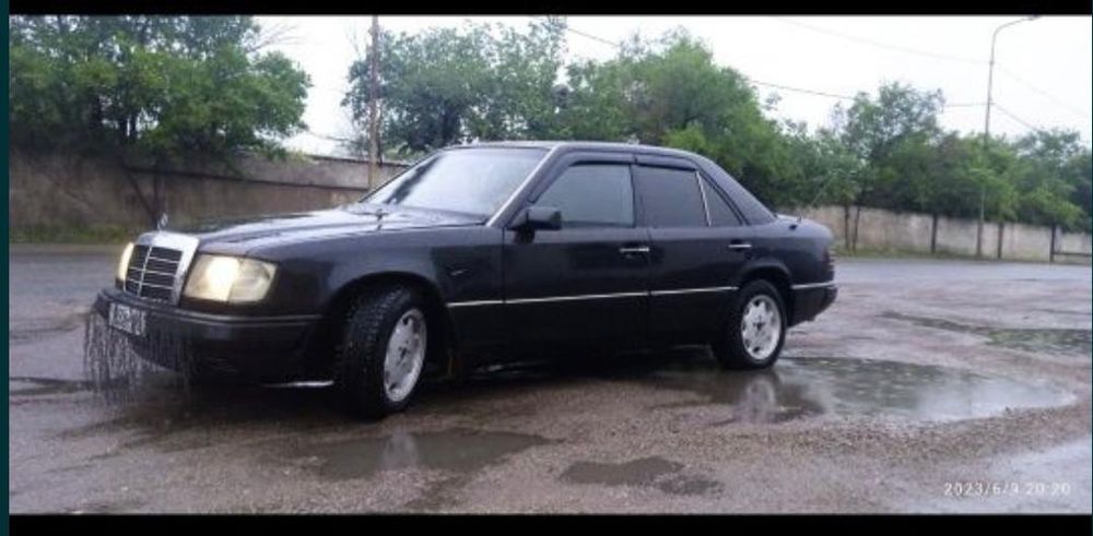 Продам Мерседес  w124