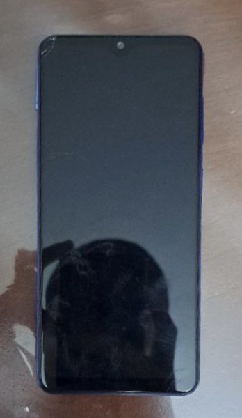 Самсунг а31 сотилади