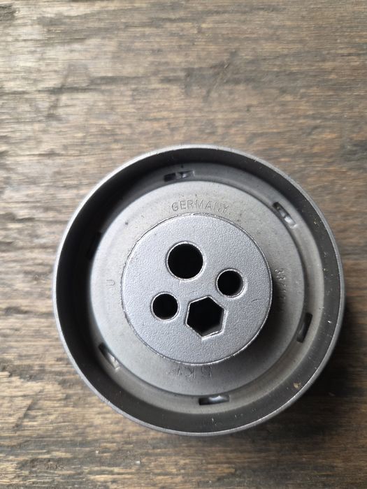 Ролик натижетель