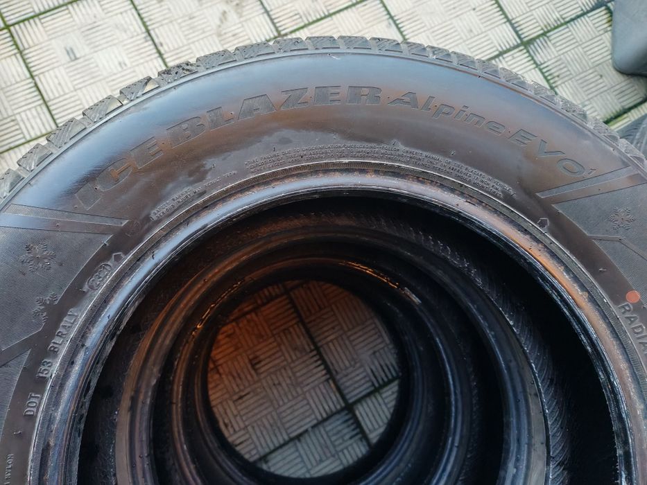 225 65 17,4buc iarnă,2021,6mm