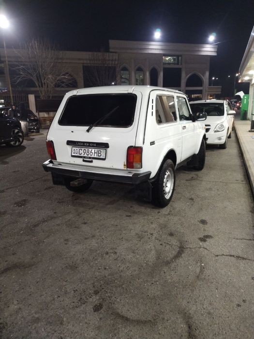 Niva sotiladi 2011-yil