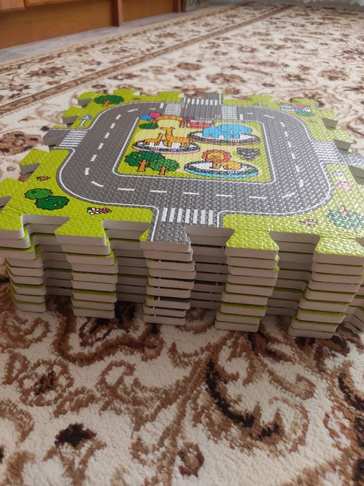 Продам напольный-коврик пазл.