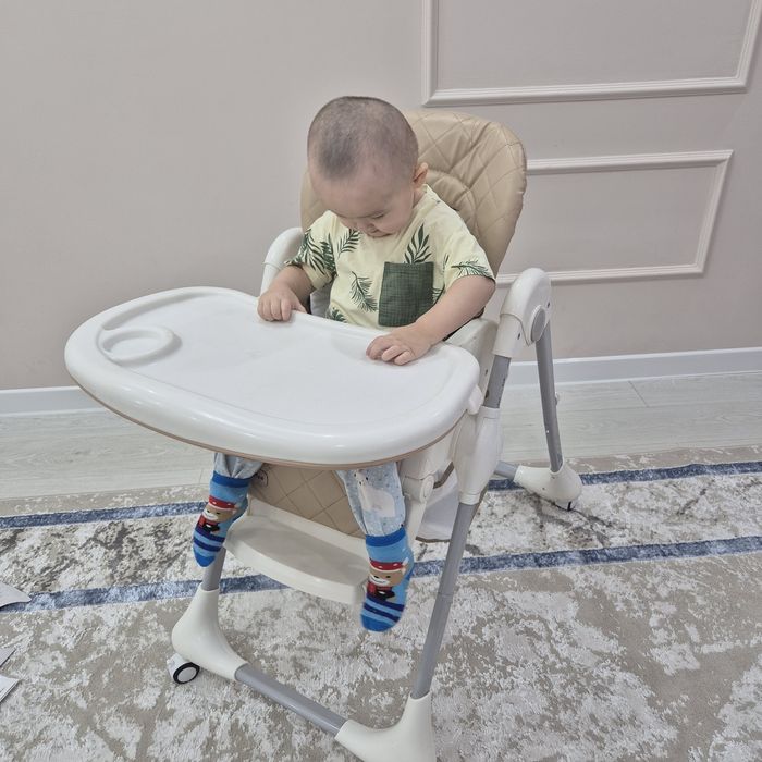 Стул для кормления,