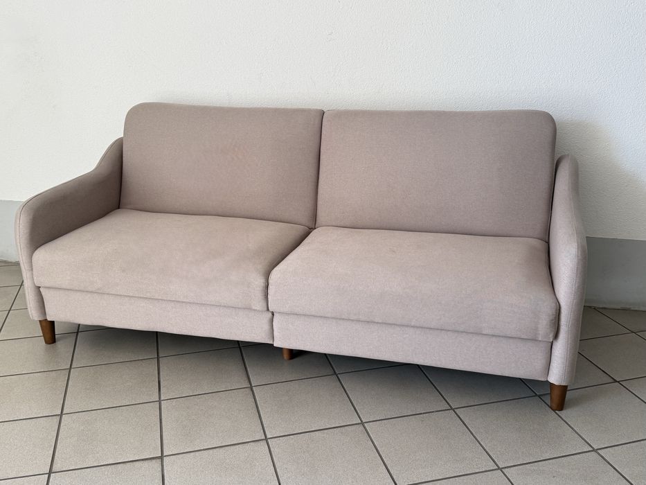 Canapea extensibila - in stare buna