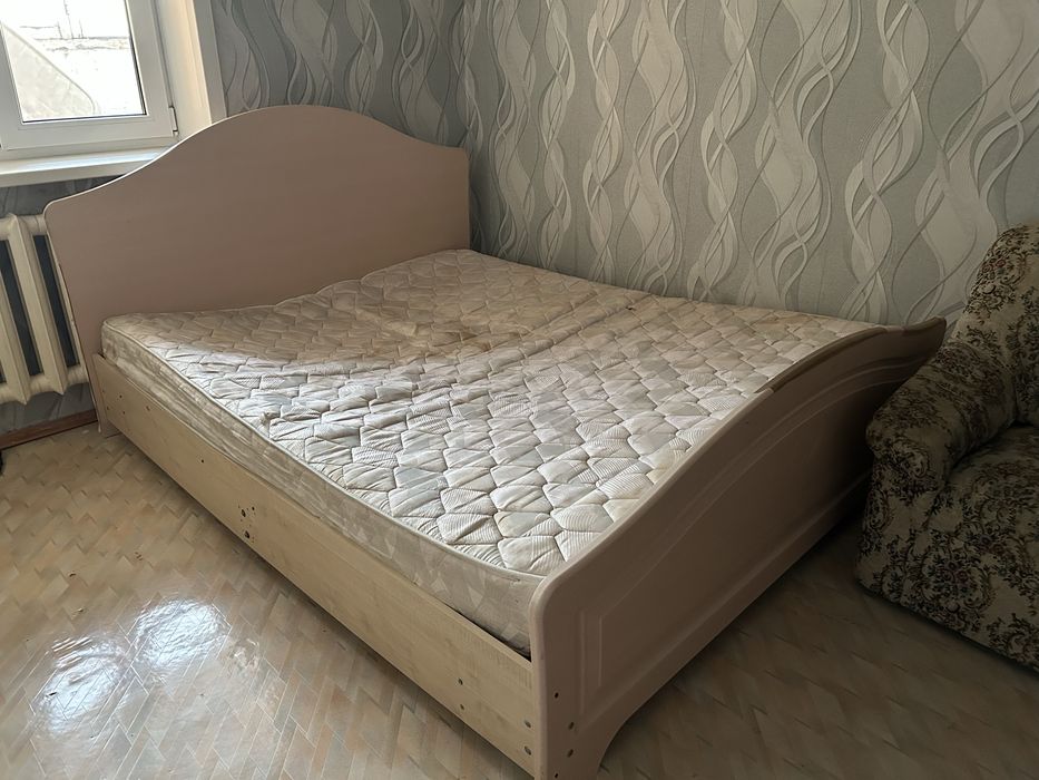 Продам кровать бу