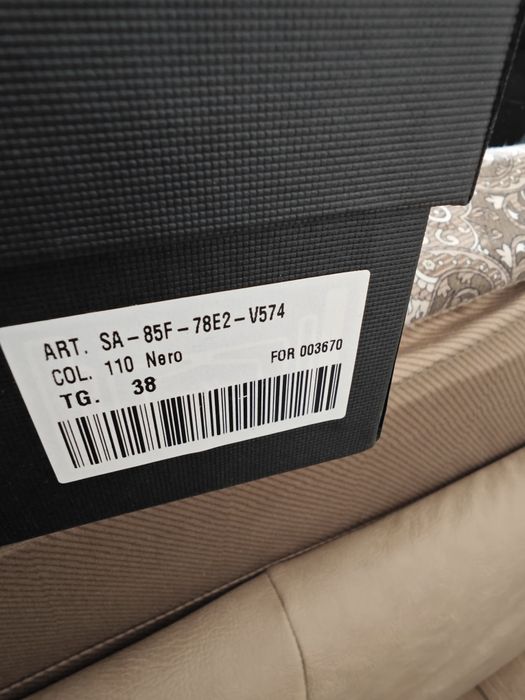 Elisabetta Francni ботуши размер 38