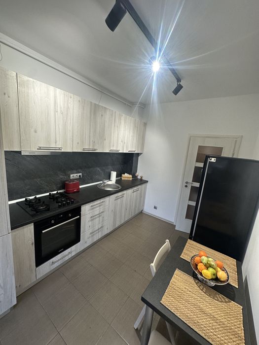 Garsoniera moderna cu balcon Bloc nou 51 m2 direct propietar