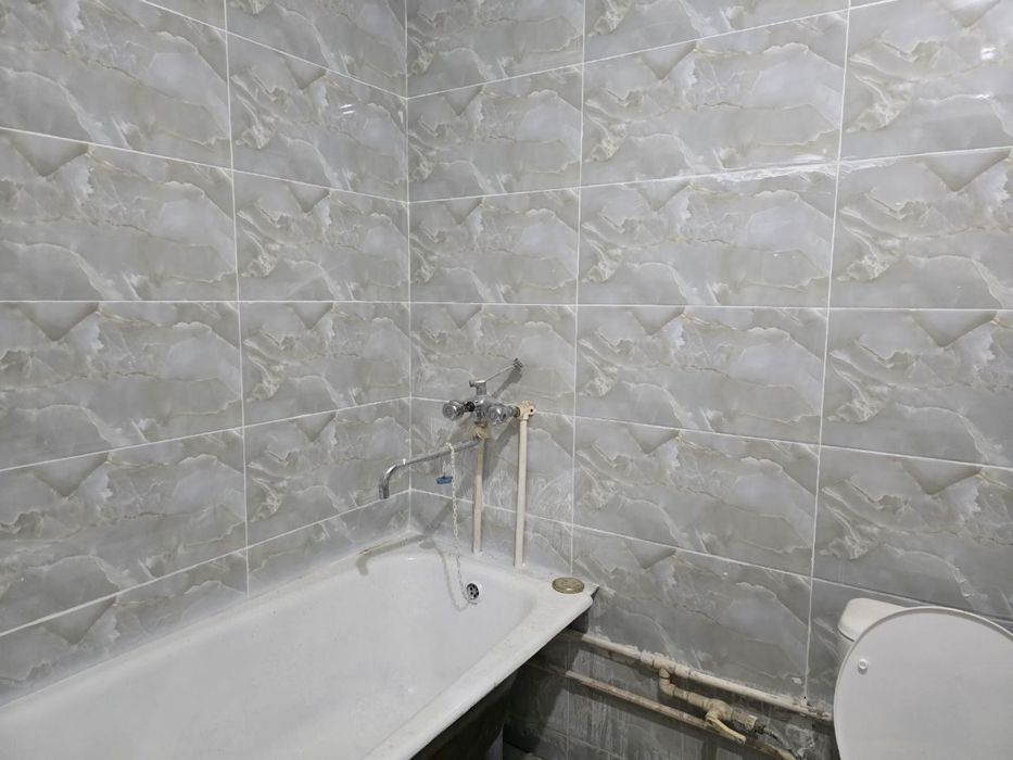 Чирчик Октябрь 2х сотилади 31.000$ Бош толов ва паспорт билан Ипотека