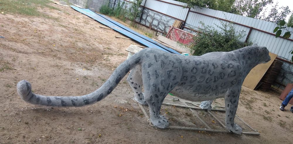 Срочно продам скульптуру Барса