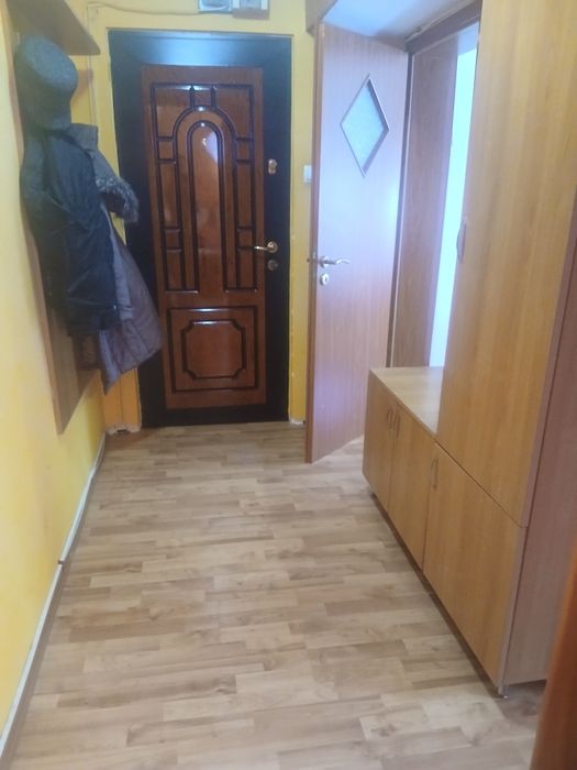 Proprietar ,Inchiriez apartament 2 camere , 350 euro