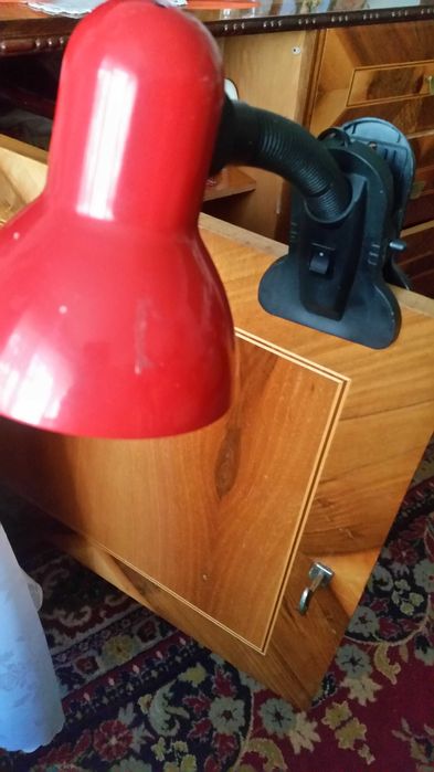 lampa pentru citit noaptea