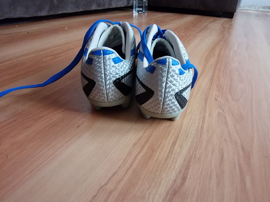 Adidași fotbal crampoane mărimea 38