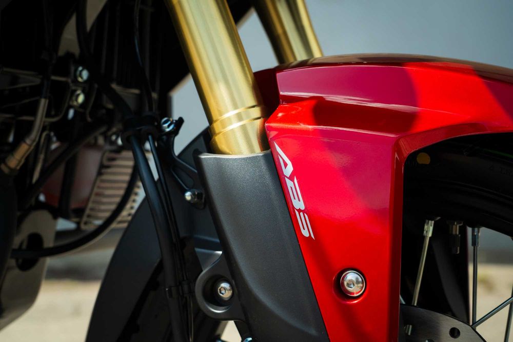 Motocicleta DYMOTO 125 cc DAYTONA MOTORS , ABS, Rate ! Permis A1 !